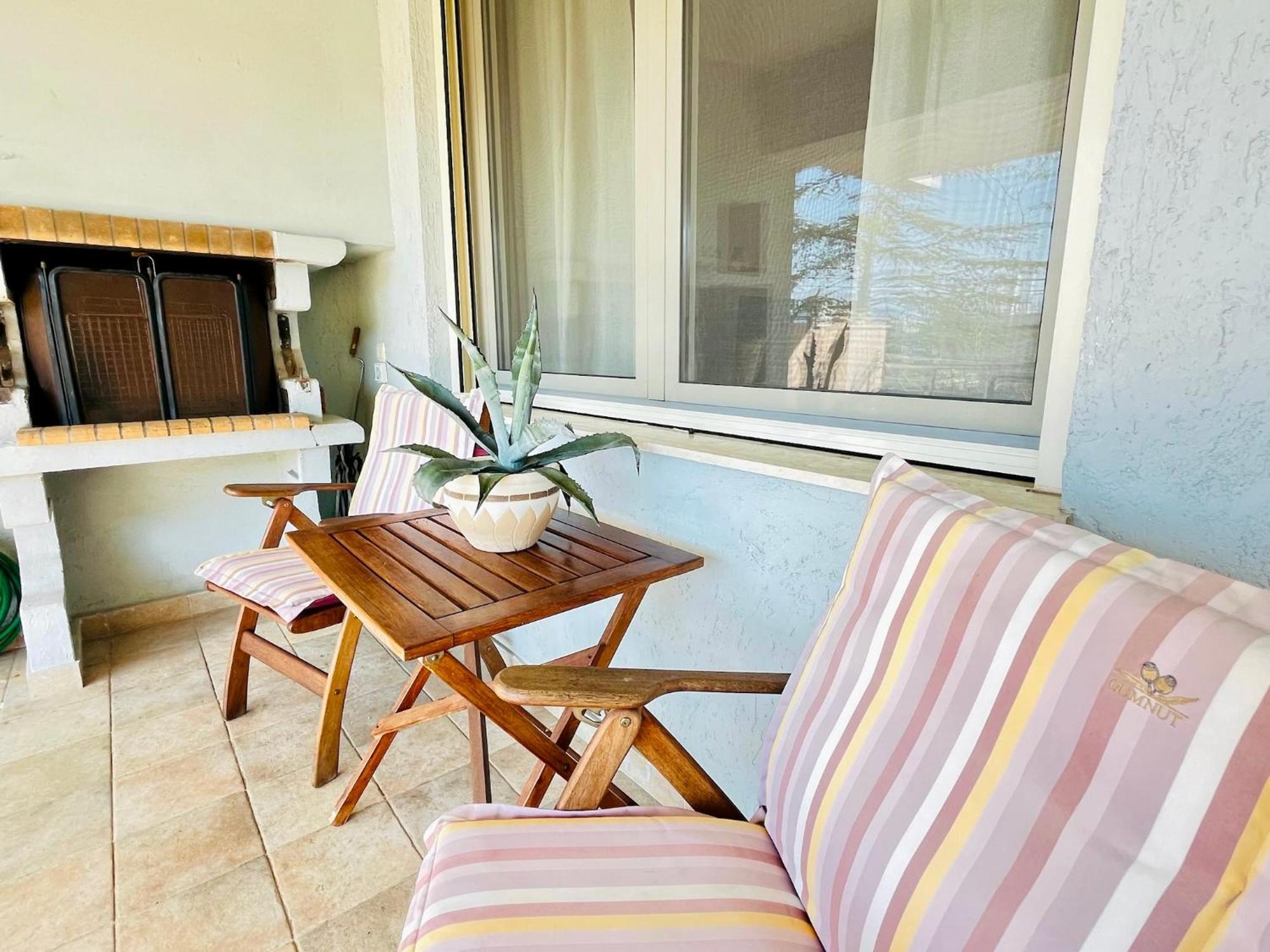 Something Different In Chalkida Apartment Kanithos Exterior photo