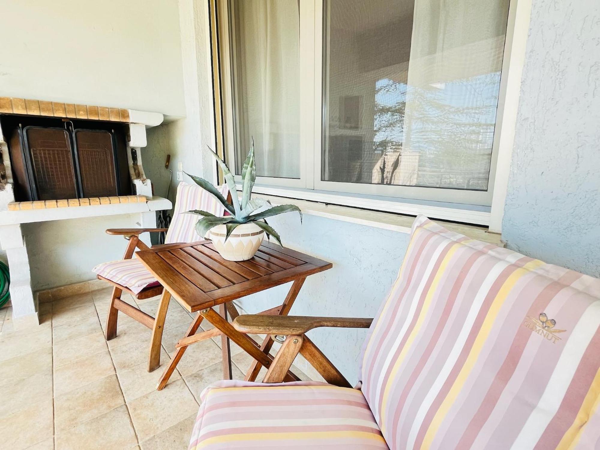 Something Different In Chalkida Apartment Kanithos Exterior photo